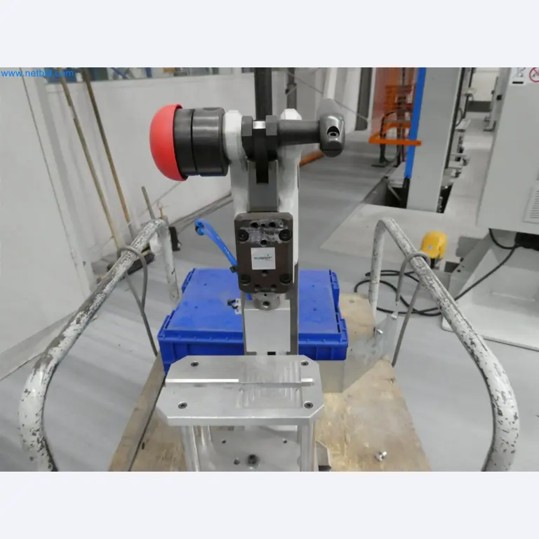 Máquinas de moldagem por injeção, máquinas CNC e linhas de montagem para elementos de aquecimento e componentes automóveis-4