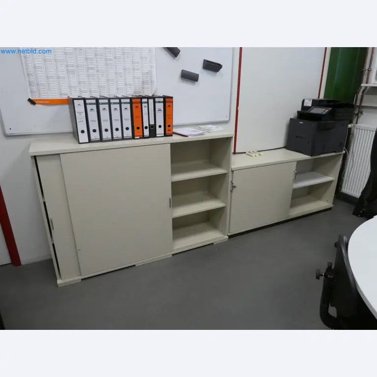 Máquinas de moldagem por injeção, máquinas CNC e linhas de montagem para elementos de aquecimento e componentes automóveis-3