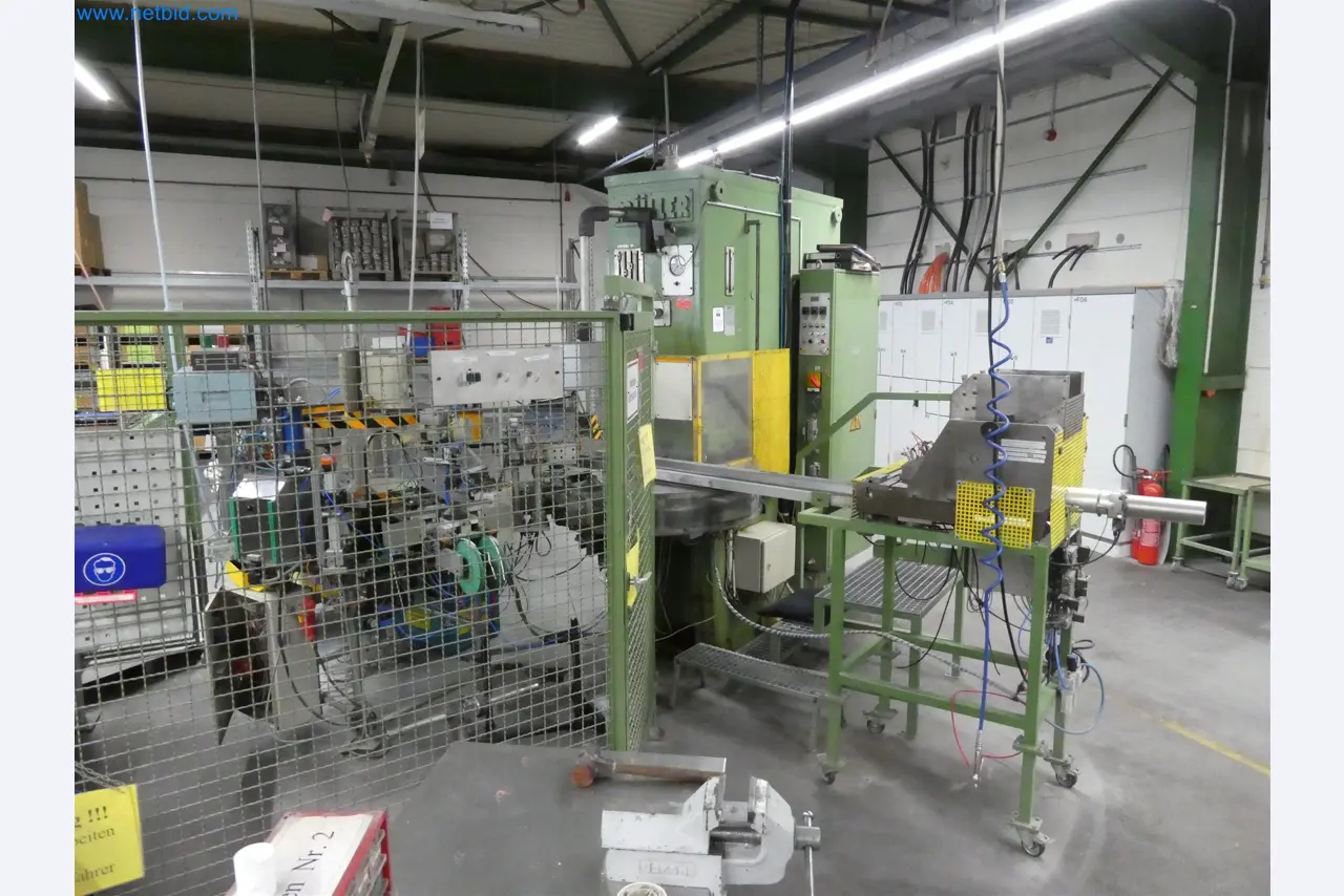 Máquinas de moldagem por injeção, máquinas CNC e linhas de montagem para elementos de aquecimento e componentes automóveis-3