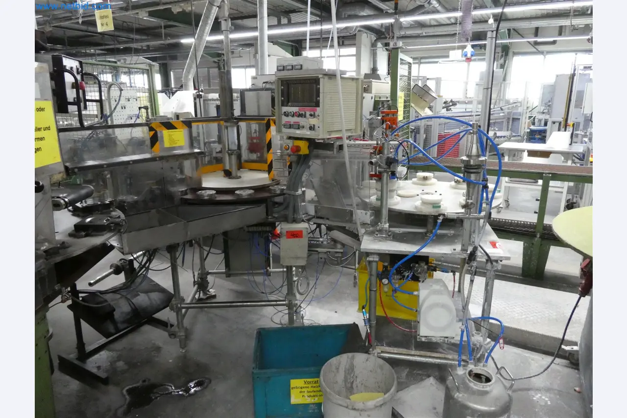 Máquinas de moldagem por injeção, máquinas CNC e linhas de montagem para elementos de aquecimento e componentes automóveis-6