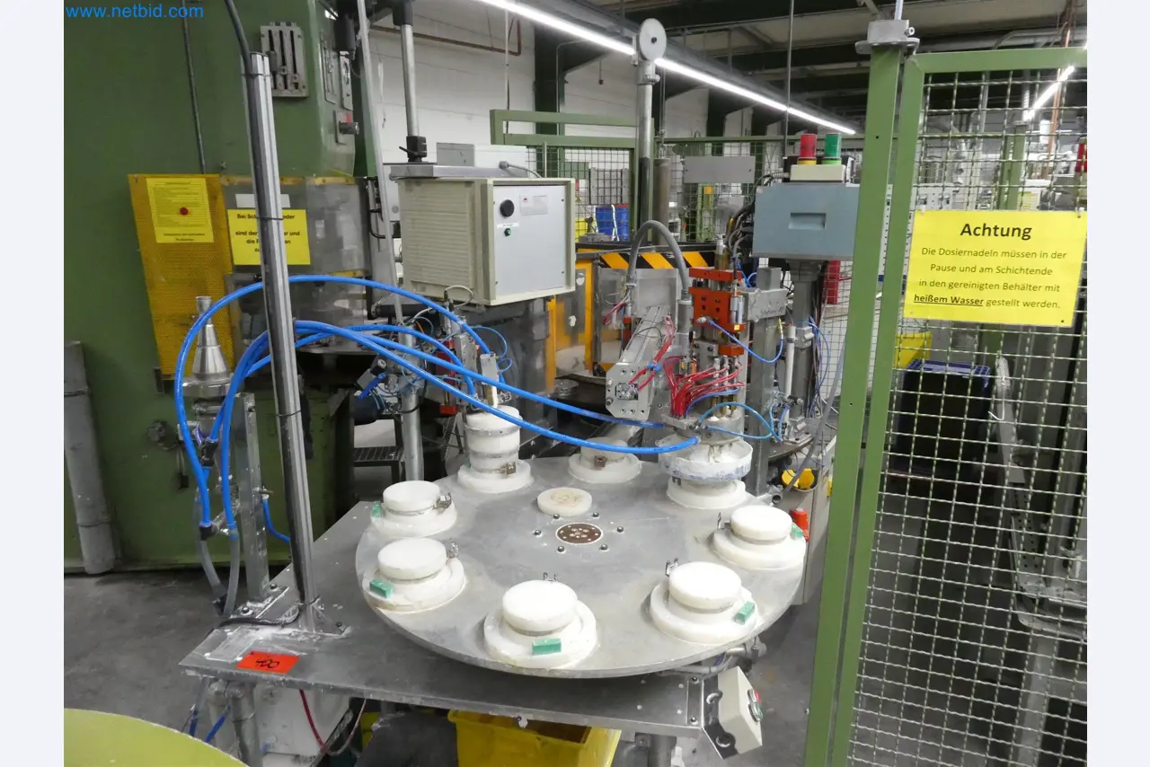 Máquinas de moldagem por injeção, máquinas CNC e linhas de montagem para elementos de aquecimento e componentes automóveis-7