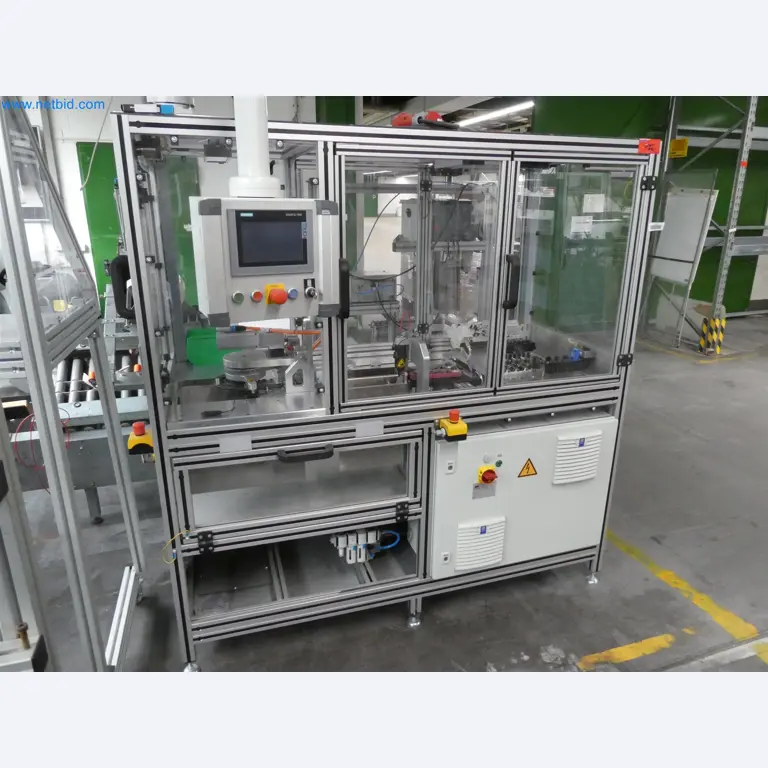 Máquinas de moldagem por injeção, máquinas CNC e linhas de montagem para elementos de aquecimento e componentes automóveis-1