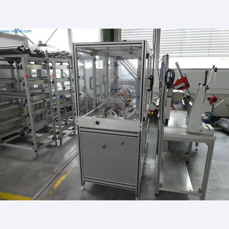 Máquinas de moldagem por injeção, máquinas CNC e linhas de montagem para elementos de aquecimento e componentes automóveis-6