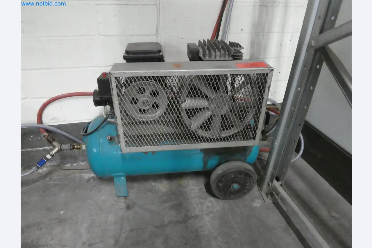 Máquinas de moldagem por injeção, máquinas CNC e linhas de montagem para elementos de aquecimento e componentes automóveis-1