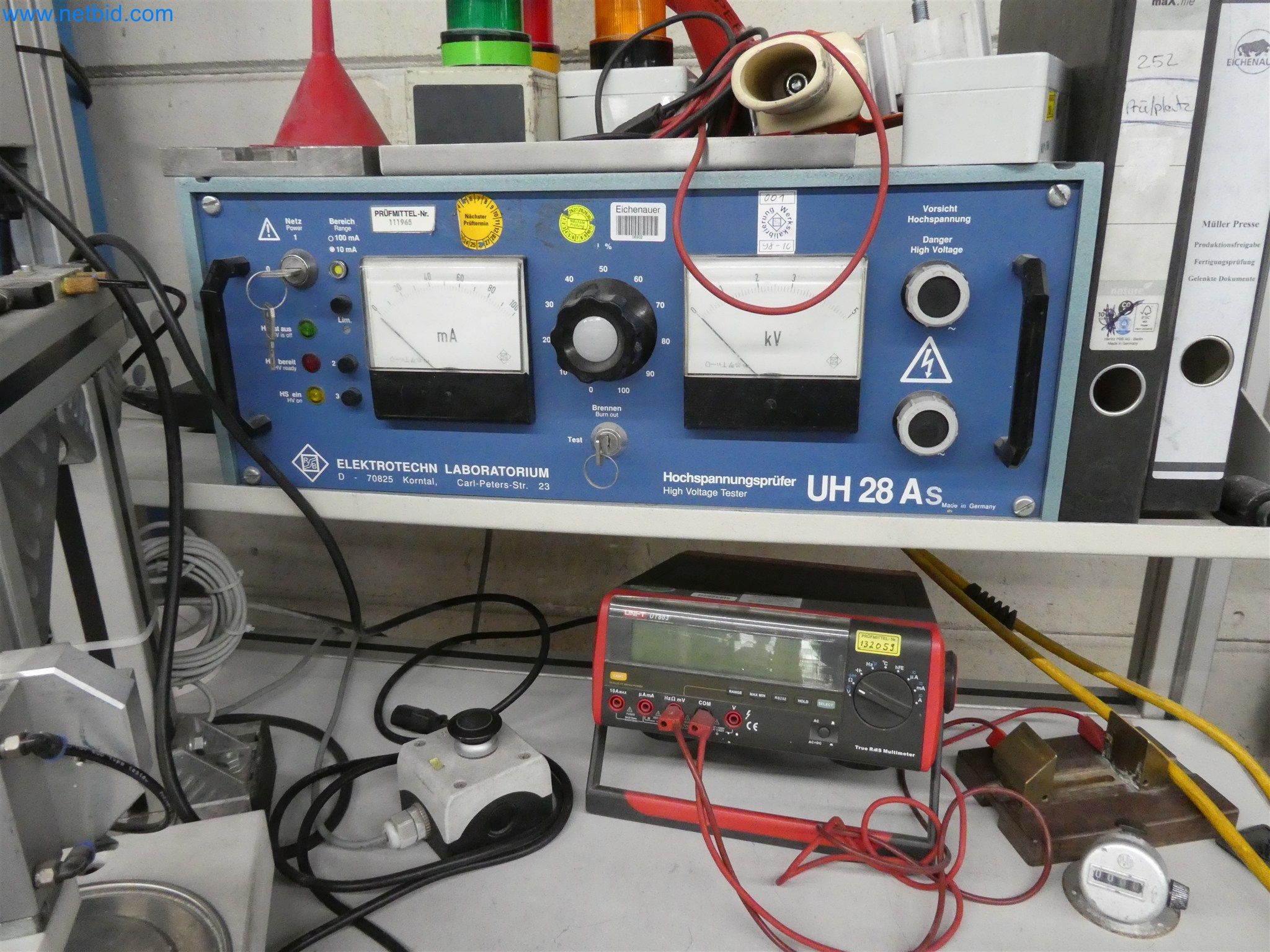 Máquinas de moldagem por injeção, máquinas CNC e linhas de montagem para elementos de aquecimento e componentes automóveis-5