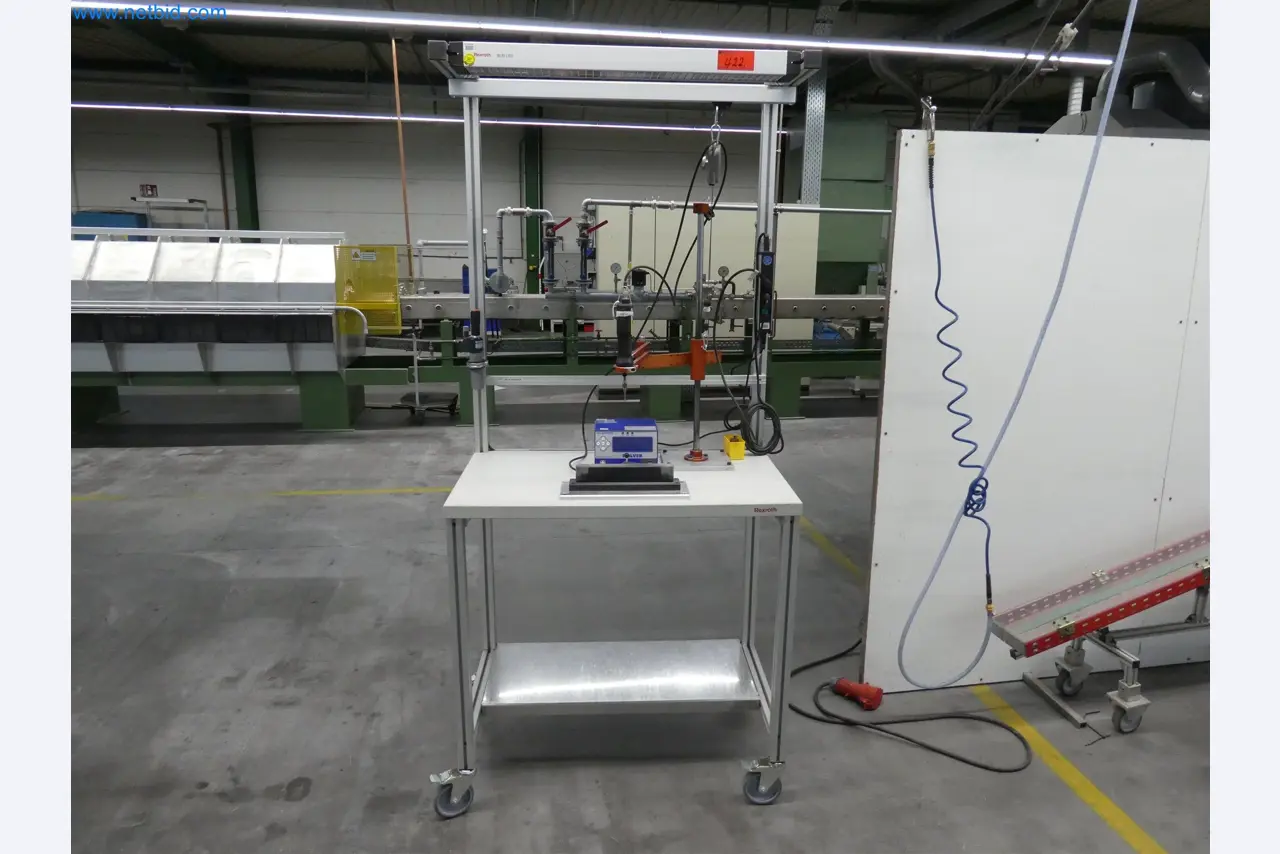 Máquinas de moldagem por injeção, máquinas CNC e linhas de montagem para elementos de aquecimento e componentes automóveis-1