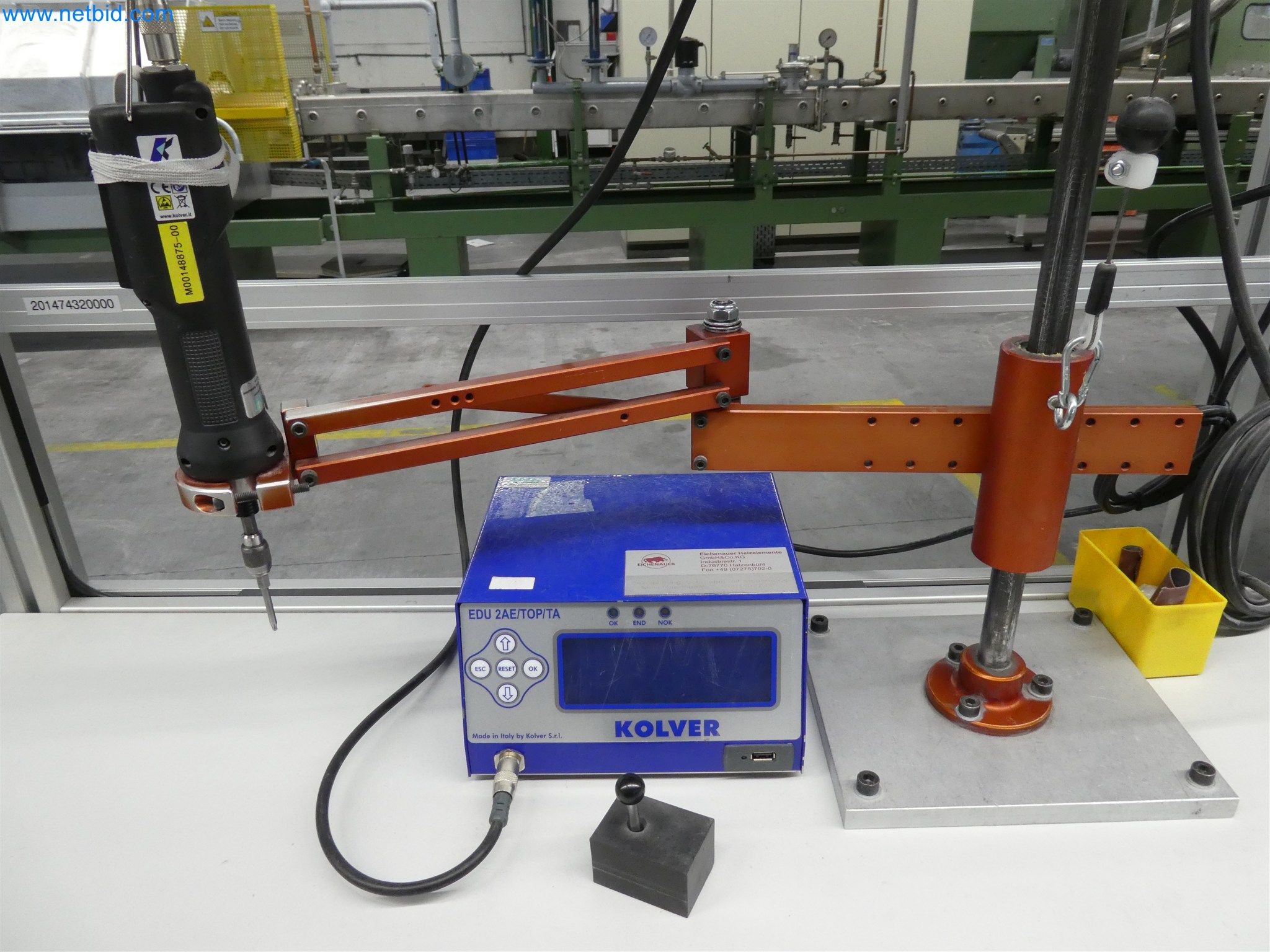 Máquinas de moldagem por injeção, máquinas CNC e linhas de montagem para elementos de aquecimento e componentes automóveis-3