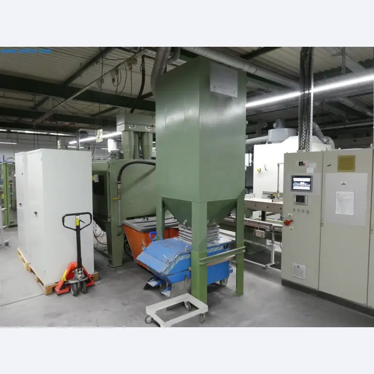 Máquinas de moldagem por injeção, máquinas CNC e linhas de montagem para elementos de aquecimento e componentes automóveis-3