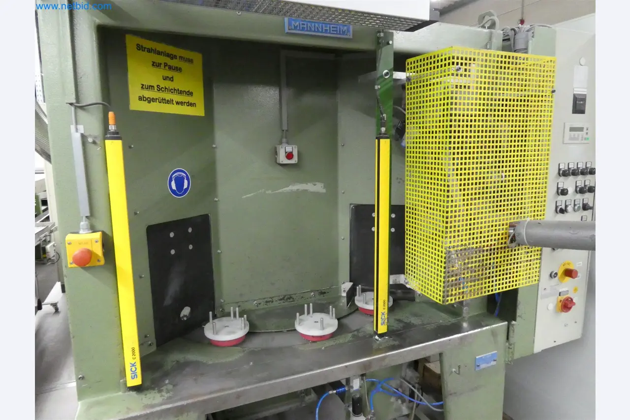 Máquinas de moldagem por injeção, máquinas CNC e linhas de montagem para elementos de aquecimento e componentes automóveis-5