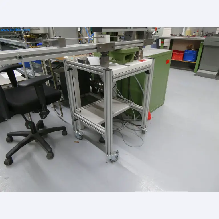 Máquinas de moldagem por injeção, máquinas CNC e linhas de montagem para elementos de aquecimento e componentes automóveis-5