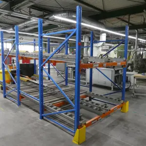 Estantes resistentes