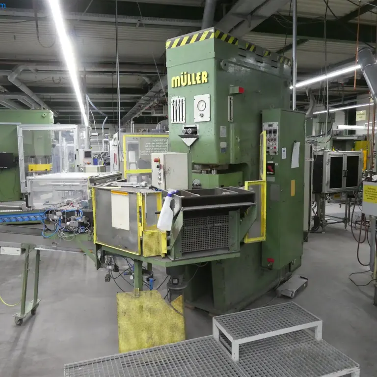 Presse à arcades C Müller CD100.11.22