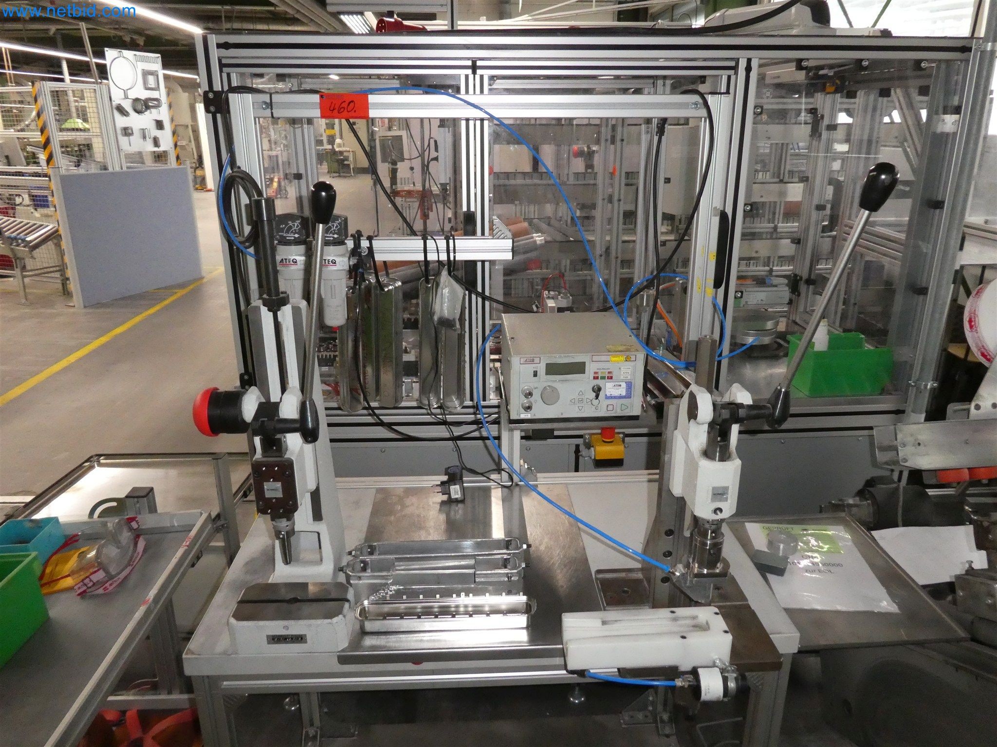 Máquinas de moldeo por inyección, máquinas CNC y líneas de montaje para elementos calefactores y componentes de automoción-1