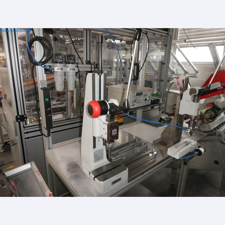 Máquinas de moldeo por inyección, máquinas CNC y líneas de montaje para elementos calefactores y componentes de automoción-3