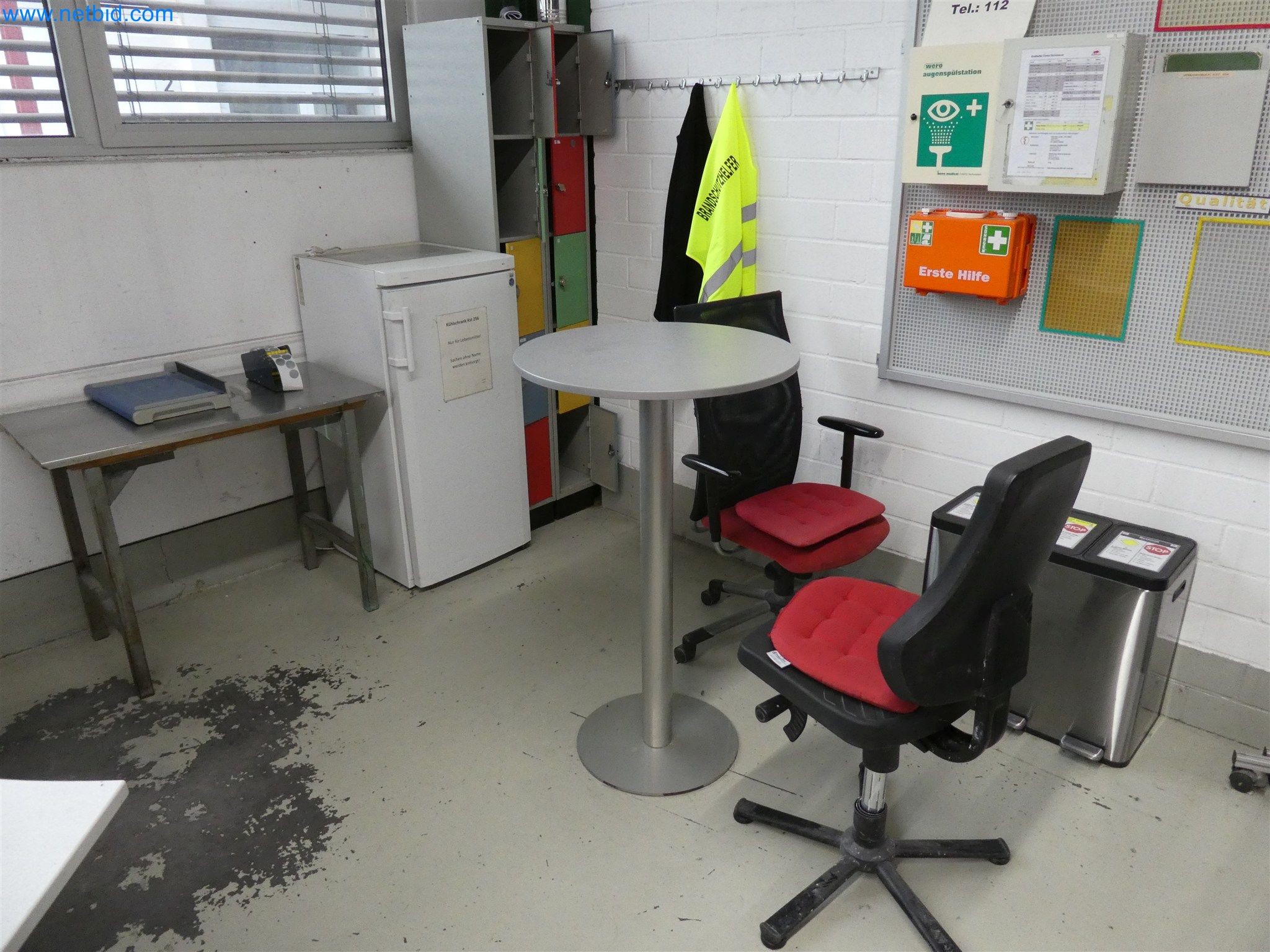 Máquinas de moldeo por inyección, máquinas CNC y líneas de montaje para elementos calefactores y componentes de automoción-3