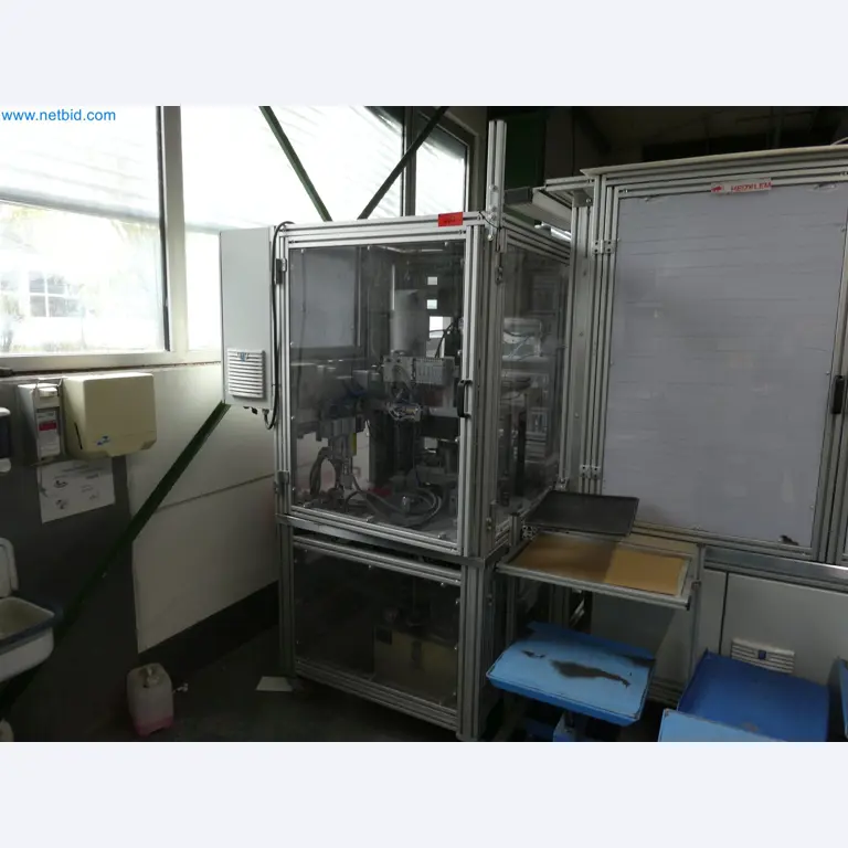 Máquinas de moldagem por injeção, máquinas CNC e linhas de montagem para elementos de aquecimento e componentes automóveis-1