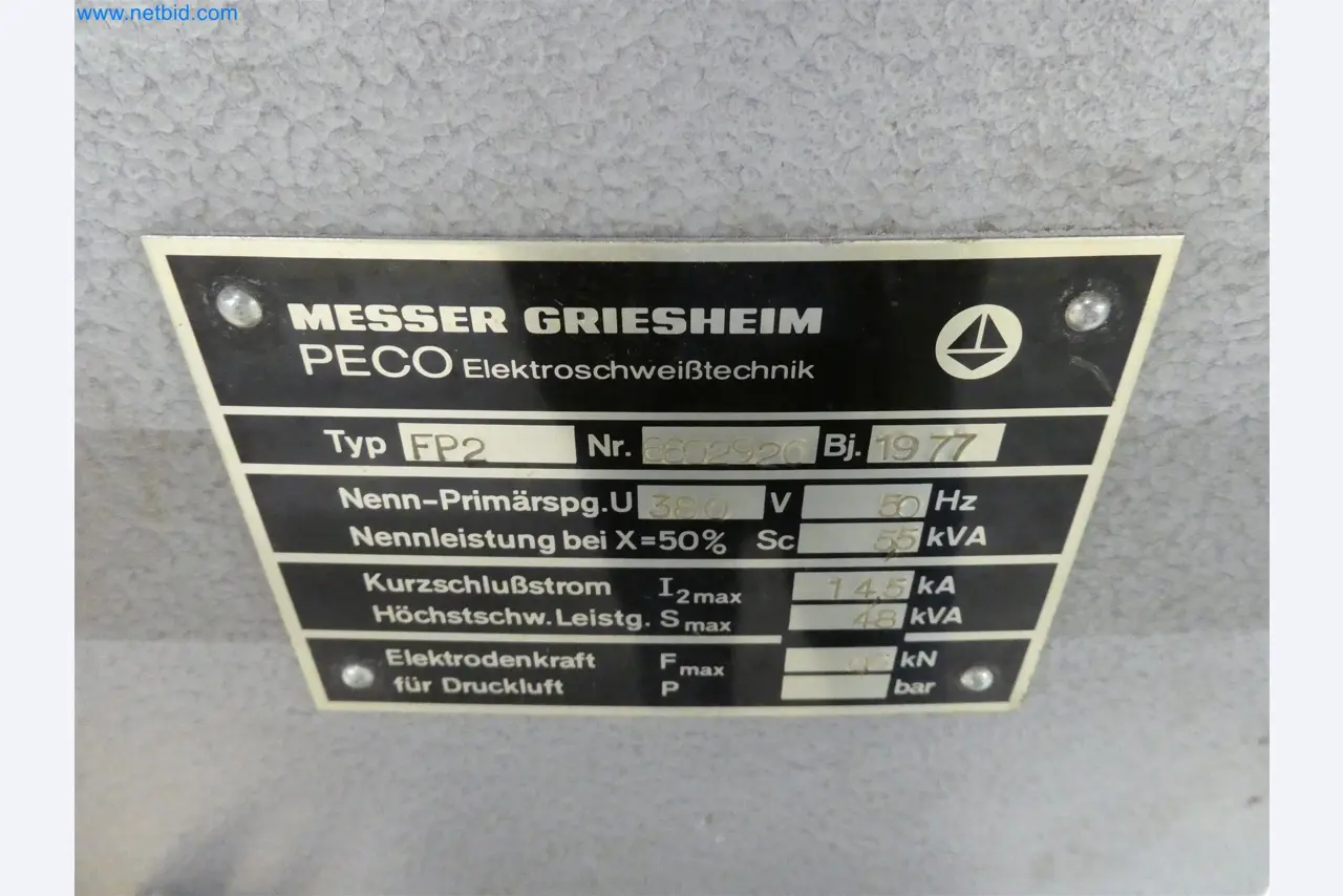 Máquinas de moldagem por injeção, máquinas CNC e linhas de montagem para elementos de aquecimento e componentes automóveis-4