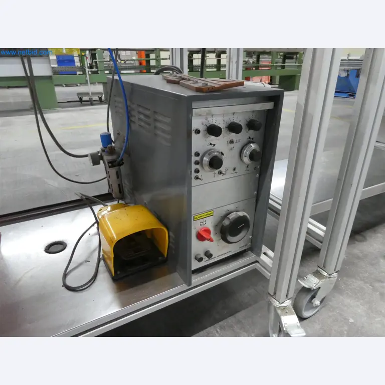 Máquinas de moldagem por injeção, máquinas CNC e linhas de montagem para elementos de aquecimento e componentes automóveis-5