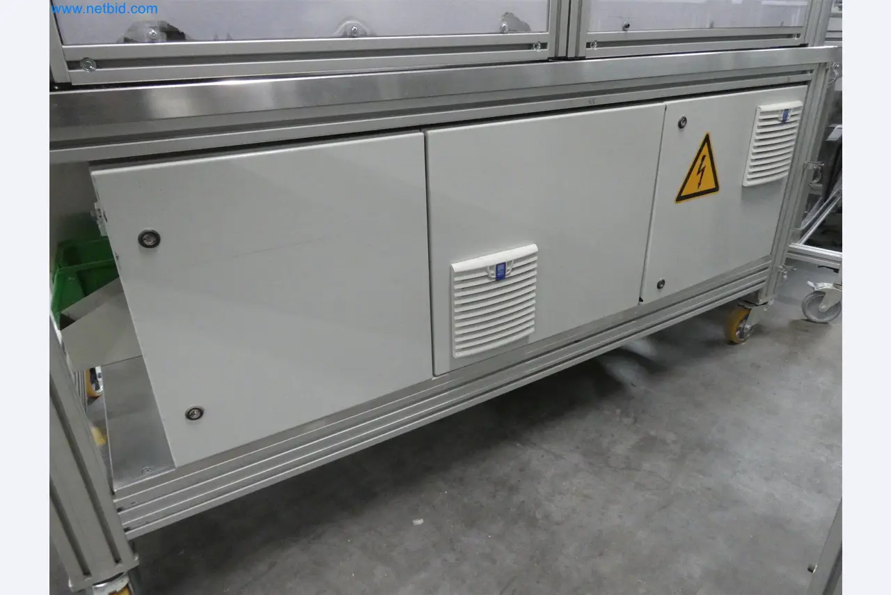 Máquinas de moldagem por injeção, máquinas CNC e linhas de montagem para elementos de aquecimento e componentes automóveis-11