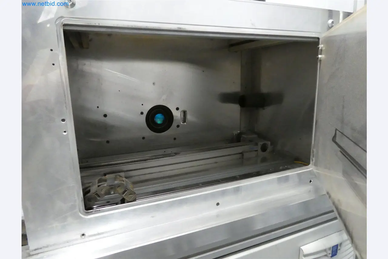 Máquinas de moldagem por injeção, máquinas CNC e linhas de montagem para elementos de aquecimento e componentes automóveis-12