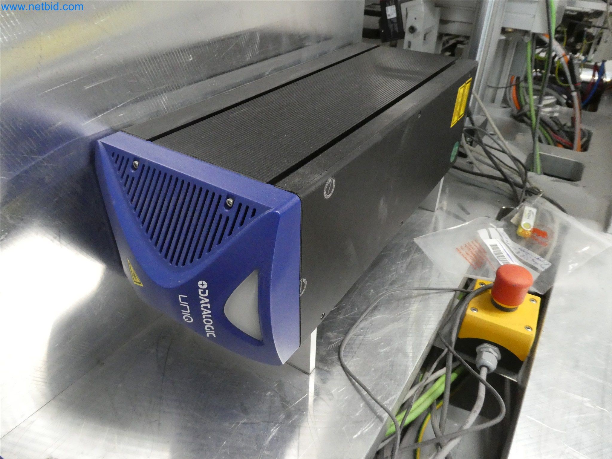 Máquinas de moldagem por injeção, máquinas CNC e linhas de montagem para elementos de aquecimento e componentes automóveis-14