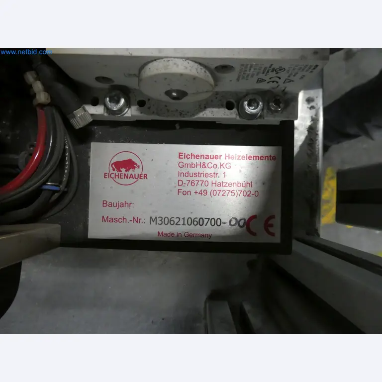 Máquinas de moldagem por injeção, máquinas CNC e linhas de montagem para elementos de aquecimento e componentes automóveis-15