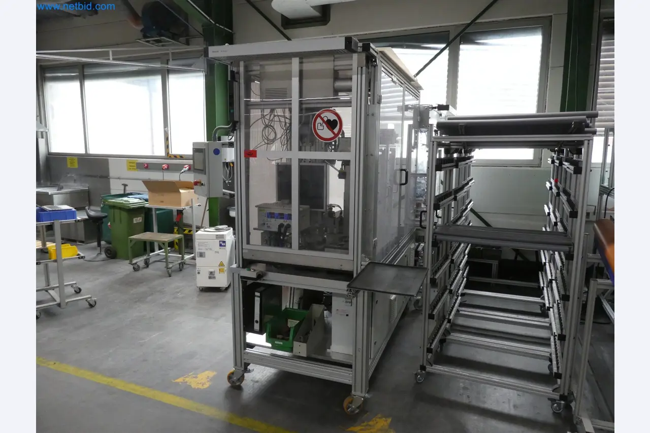 Máquinas de moldagem por injeção, máquinas CNC e linhas de montagem para elementos de aquecimento e componentes automóveis-2