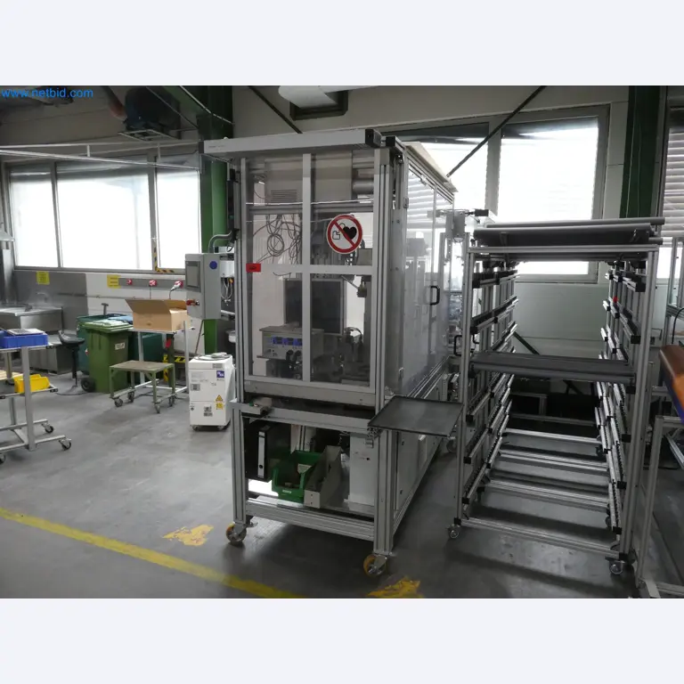 Máquinas de moldagem por injeção, máquinas CNC e linhas de montagem para elementos de aquecimento e componentes automóveis-2