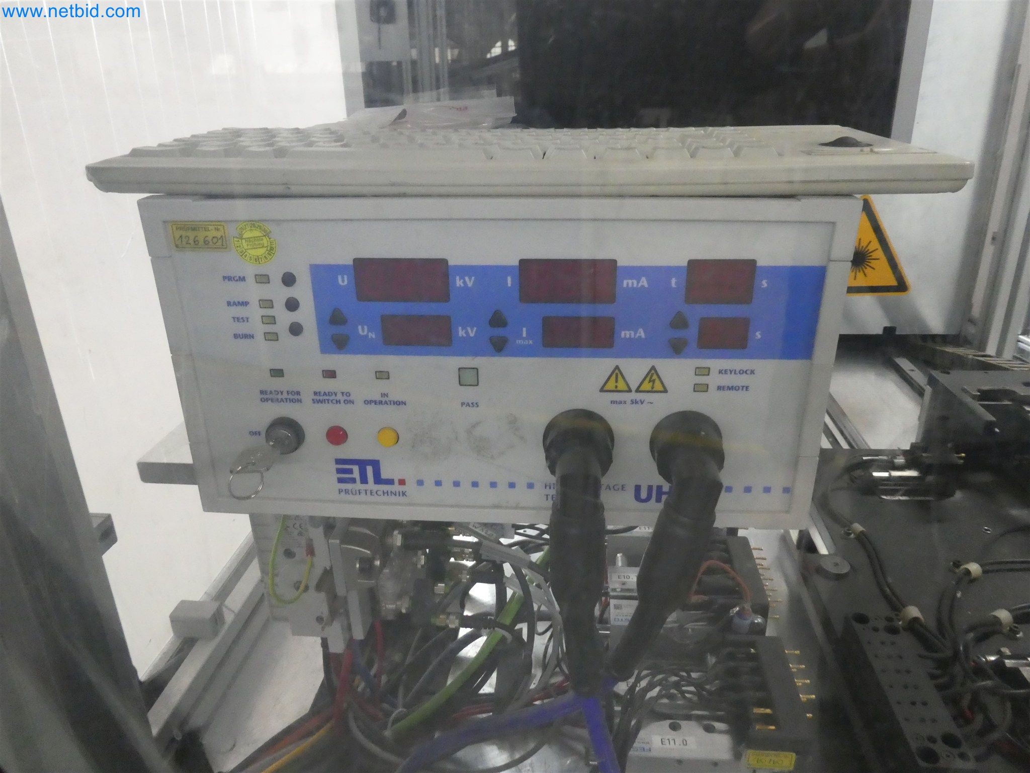 Máquinas de moldagem por injeção, máquinas CNC e linhas de montagem para elementos de aquecimento e componentes automóveis-5