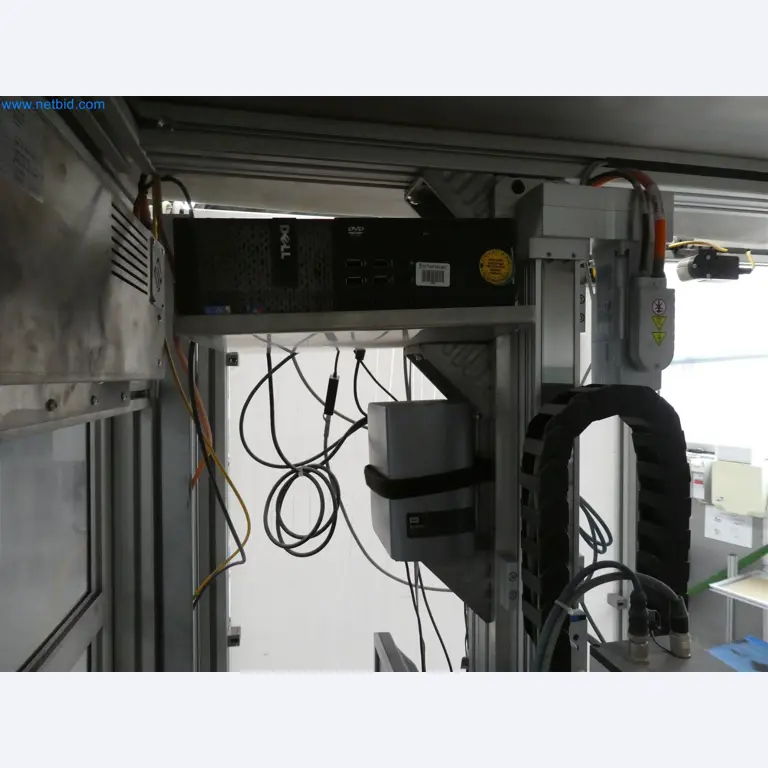 Máquinas de moldagem por injeção, máquinas CNC e linhas de montagem para elementos de aquecimento e componentes automóveis-6