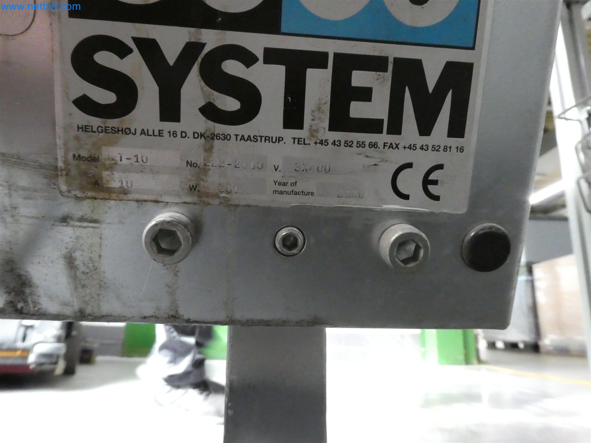 Máquinas de moldagem por injeção, máquinas CNC e linhas de montagem para elementos de aquecimento e componentes automóveis-6