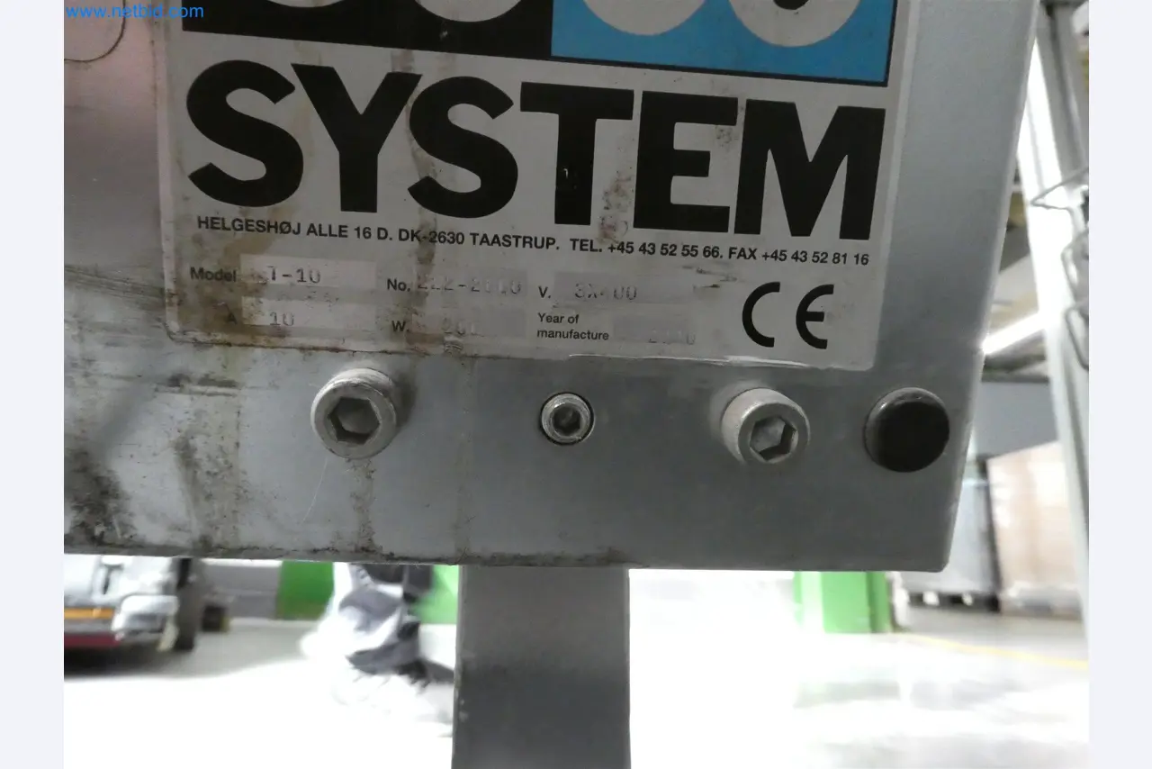 Máquinas de moldagem por injeção, máquinas CNC e linhas de montagem para elementos de aquecimento e componentes automóveis-6