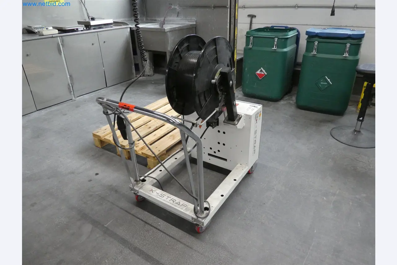 Máquinas de moldeo por inyección, máquinas CNC y líneas de montaje para elementos calefactores y componentes de automoción-1