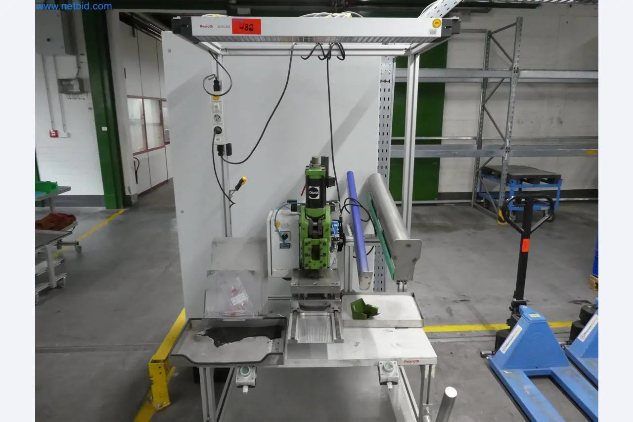 Máquinas de moldeo por inyección, máquinas CNC y líneas de montaje para elementos calefactores y componentes de automoción-4