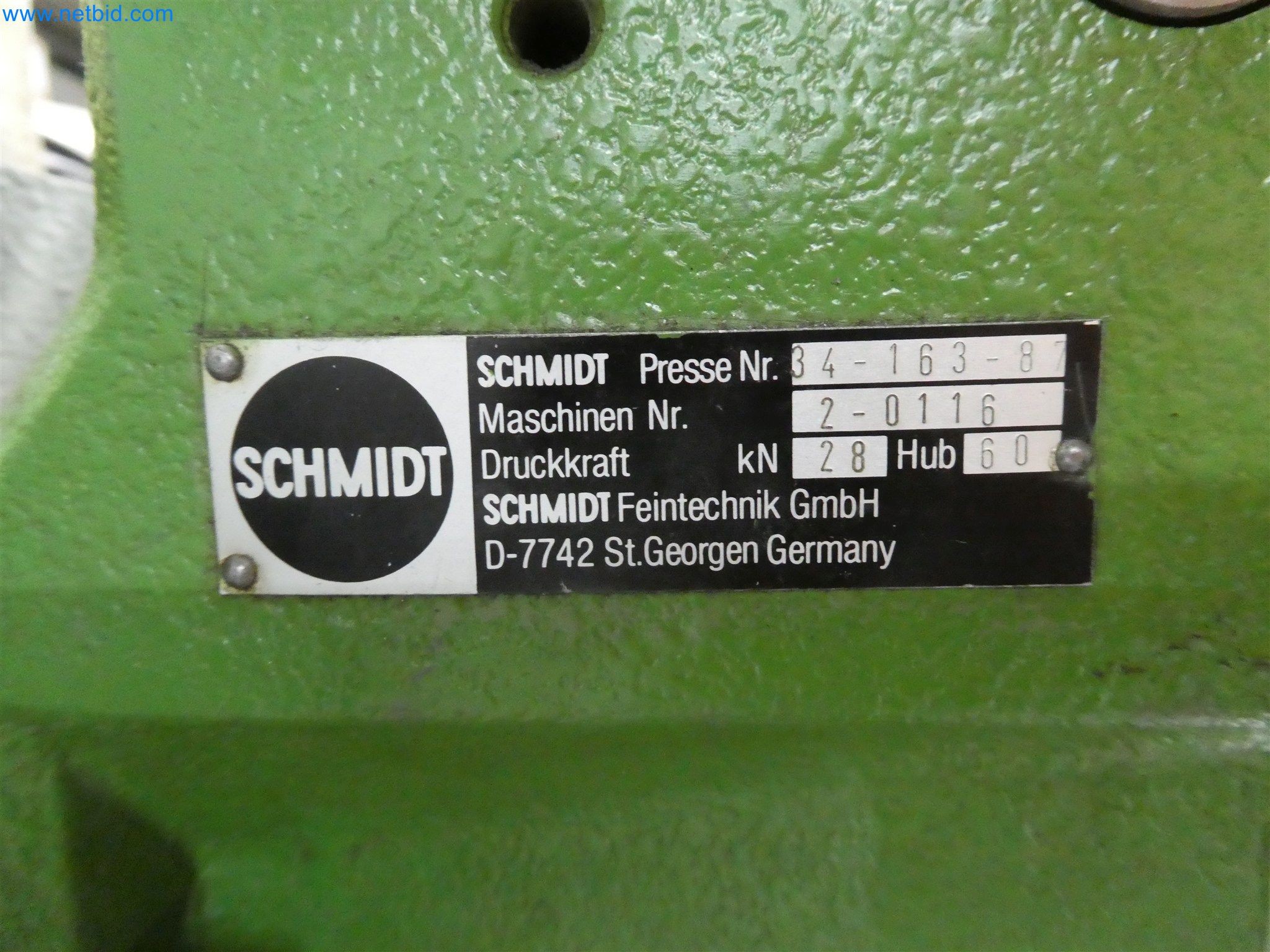Máquinas de moldeo por inyección, máquinas CNC y líneas de montaje para elementos calefactores y componentes de automoción-7