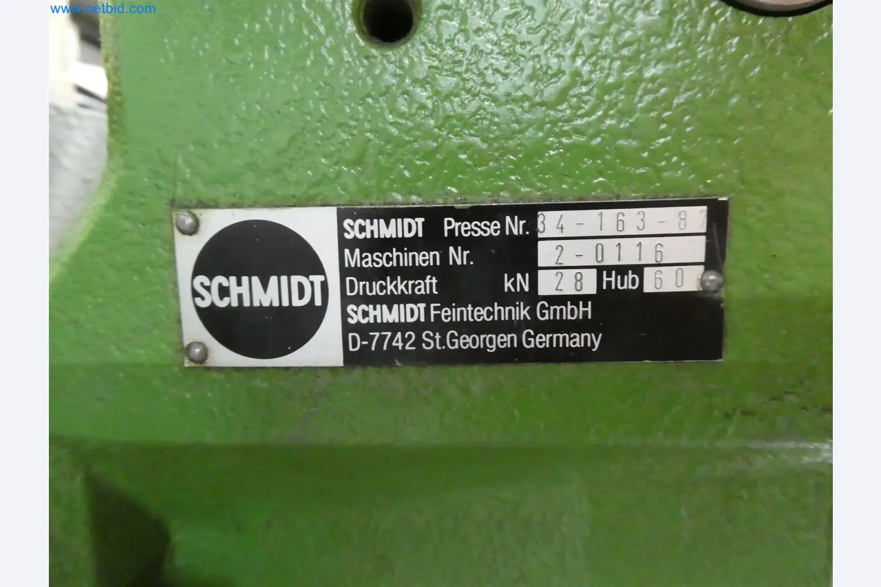 Máquinas de moldeo por inyección, máquinas CNC y líneas de montaje para elementos calefactores y componentes de automoción-7