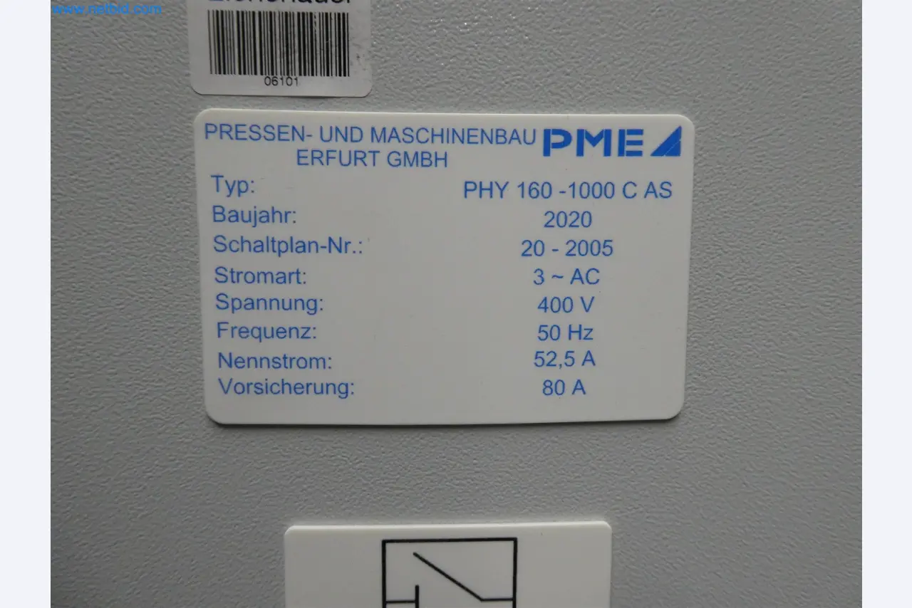 Máquinas de moldeo por inyección, máquinas CNC y líneas de montaje para elementos calefactores y componentes de automoción-12