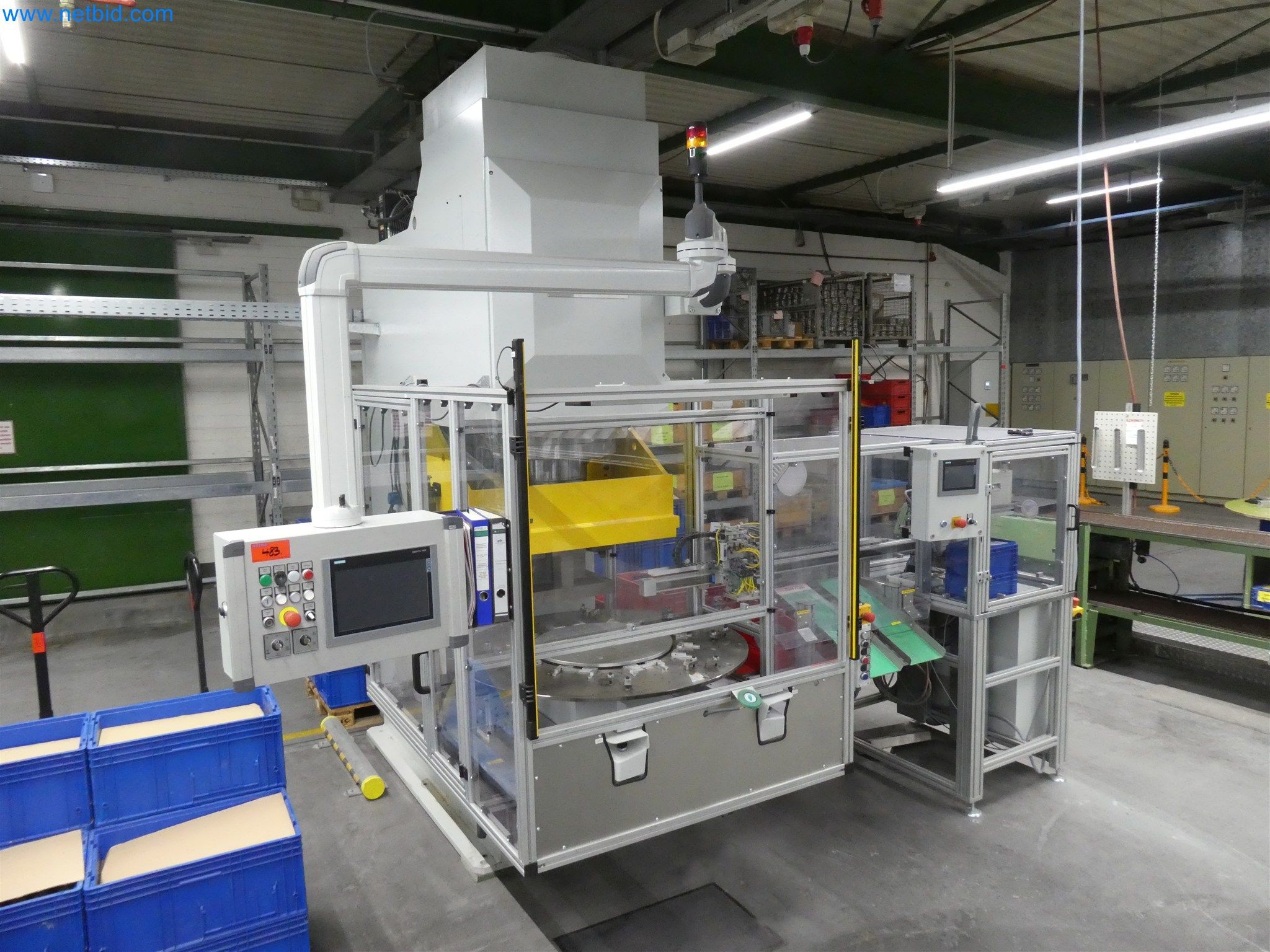 Máquinas de moldeo por inyección, máquinas CNC y líneas de montaje para elementos calefactores y componentes de automoción-2