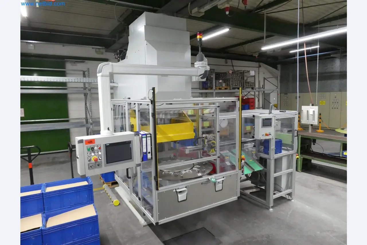 Máquinas de moldeo por inyección, máquinas CNC y líneas de montaje para elementos calefactores y componentes de automoción-2