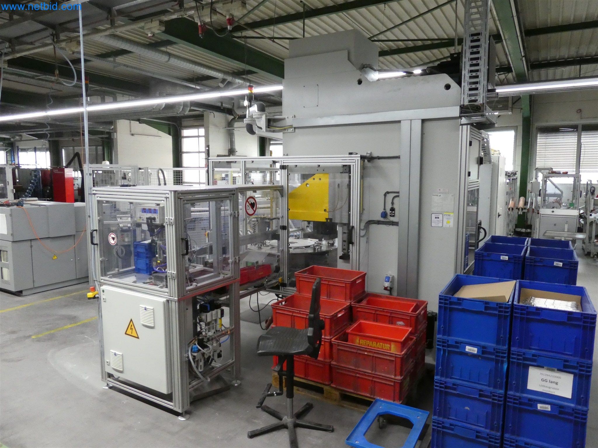 Máquinas de moldeo por inyección, máquinas CNC y líneas de montaje para elementos calefactores y componentes de automoción-4