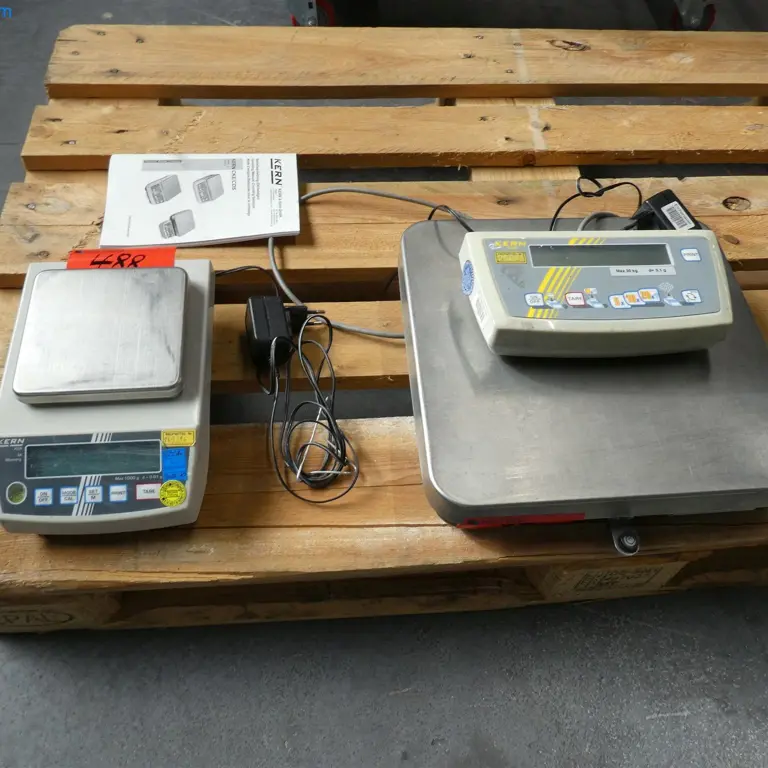 balance numérique à plate-forme Kern PCB