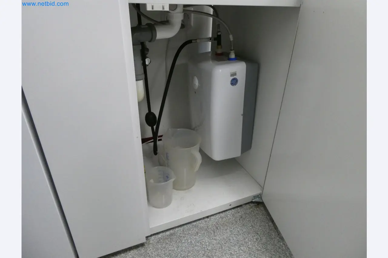 Injection molding machines, CNC machines & assembly lines for heating elements and automotive components-7