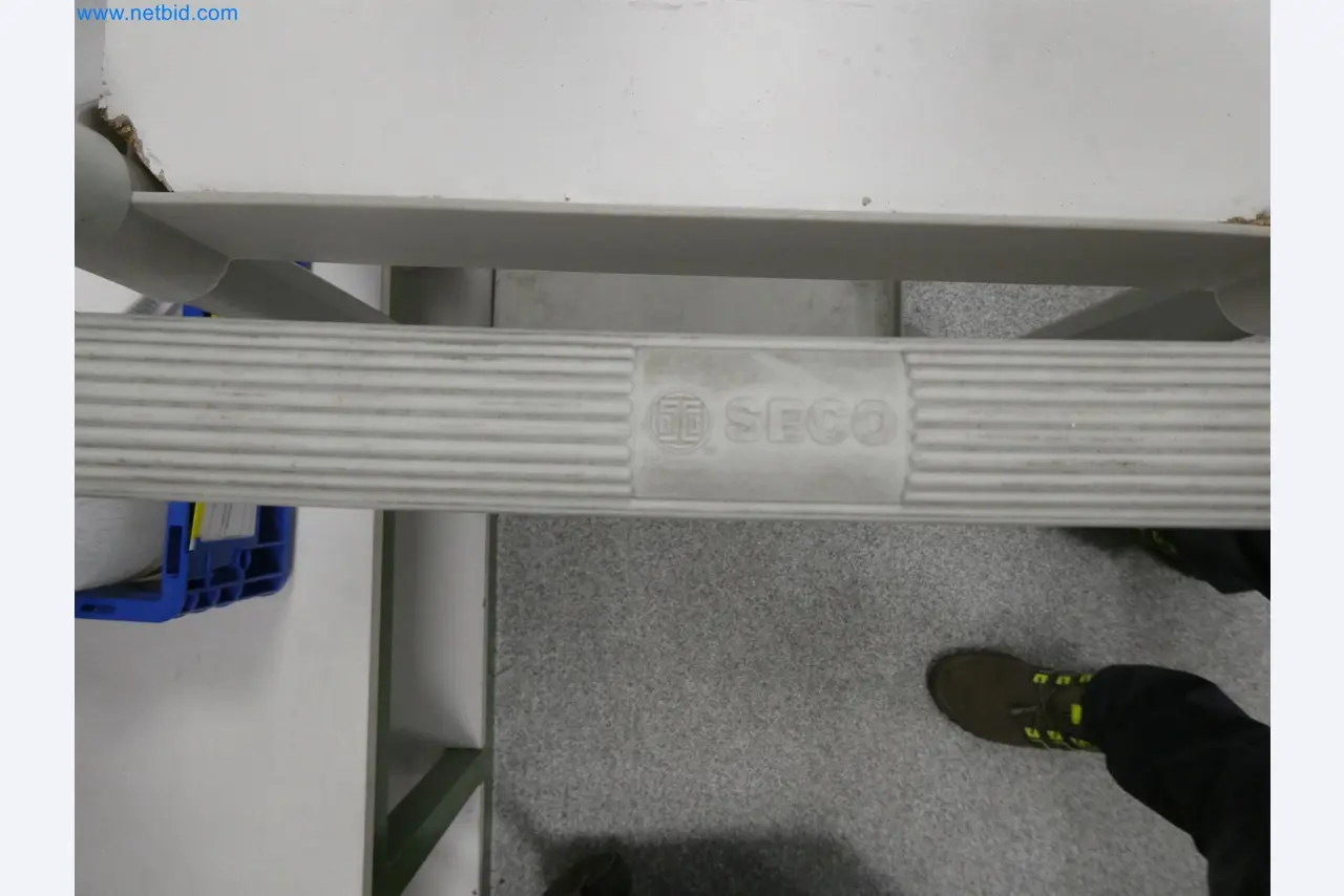 Injection molding machines, CNC machines & assembly lines for heating elements and automotive components-9