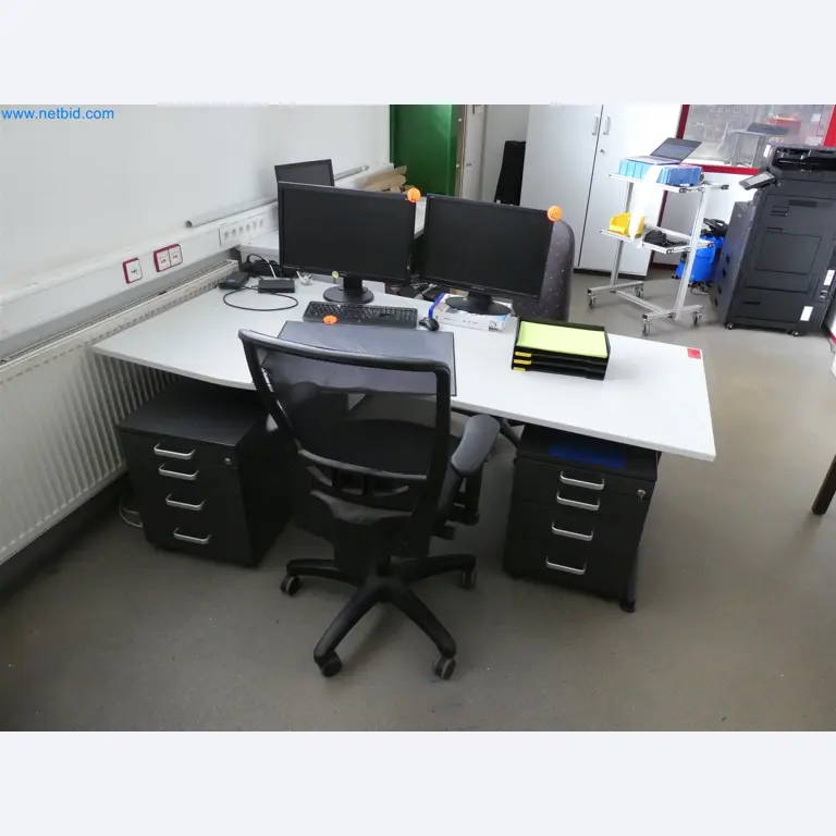 Máquinas de moldeo por inyección, máquinas CNC y líneas de montaje para elementos calefactores y componentes de automoción-2