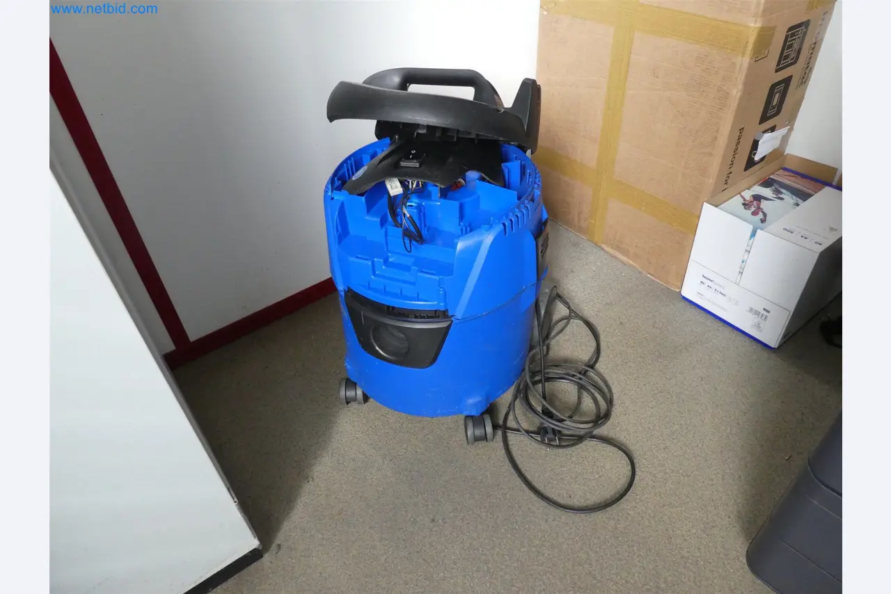 Máquinas de moldeo por inyección, máquinas CNC y líneas de montaje para elementos calefactores y componentes de automoción-4