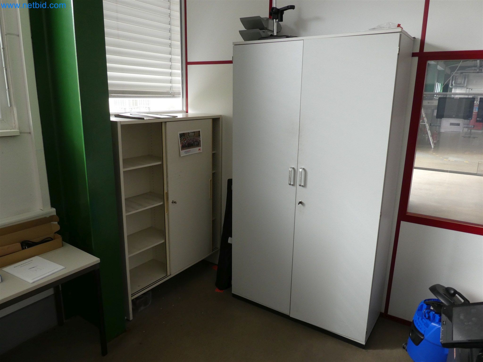 Máquinas de moldeo por inyección, máquinas CNC y líneas de montaje para elementos calefactores y componentes de automoción-5