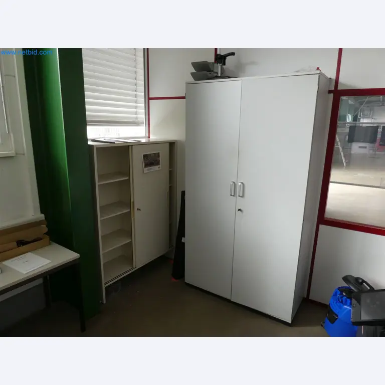 Máquinas de moldeo por inyección, máquinas CNC y líneas de montaje para elementos calefactores y componentes de automoción-5