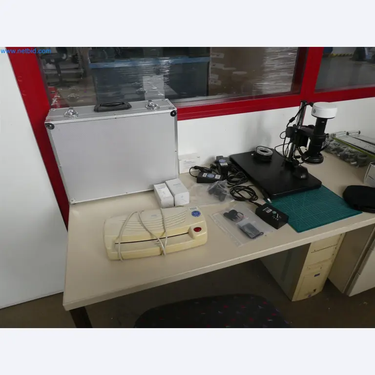 Máquinas de moldeo por inyección, máquinas CNC y líneas de montaje para elementos calefactores y componentes de automoción-6