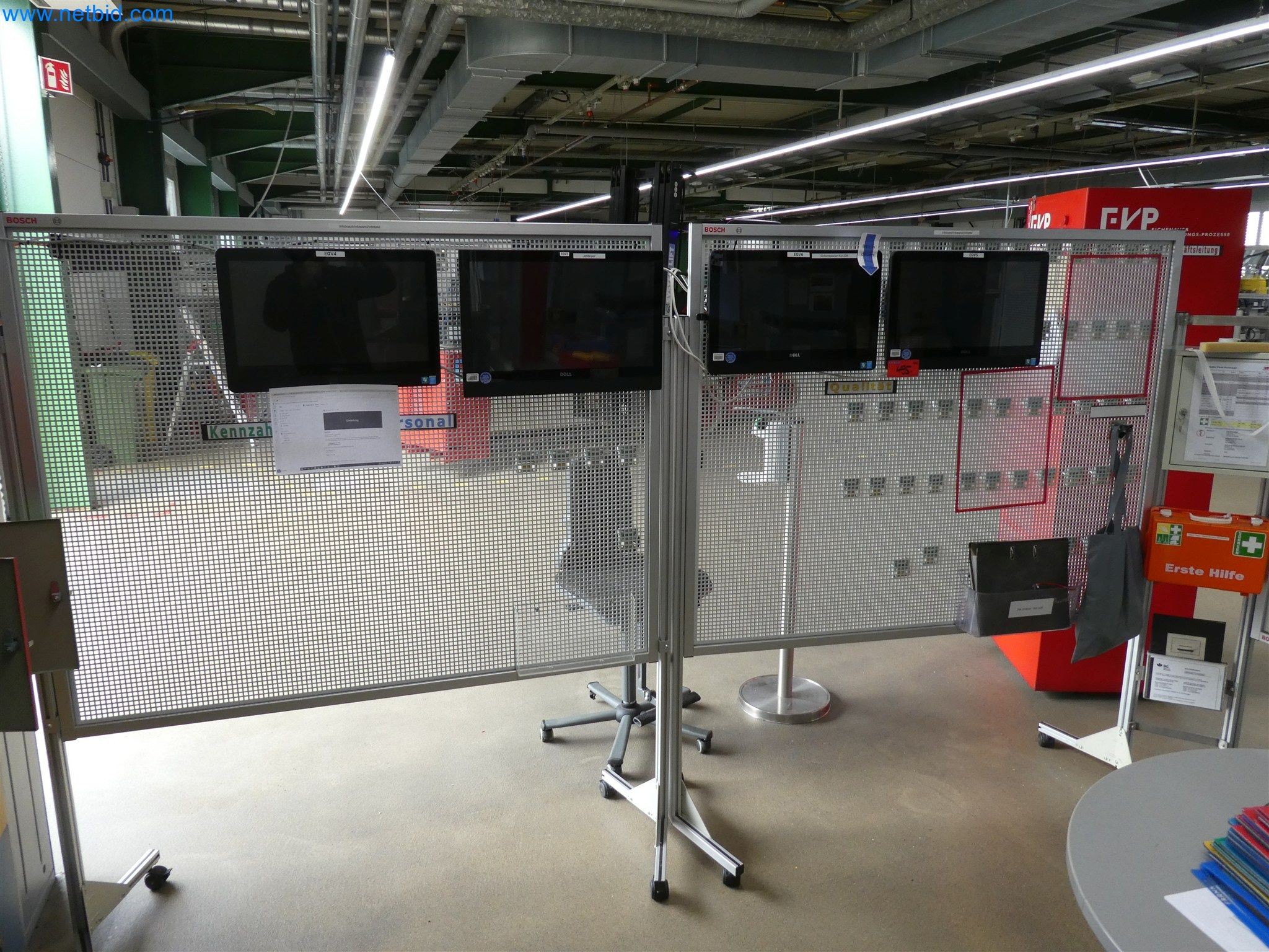 Máquinas de moldeo por inyección, máquinas CNC y líneas de montaje para elementos calefactores y componentes de automoción-3