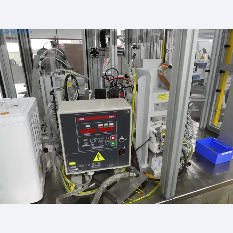 Máquinas de moldeo por inyección, máquinas CNC y líneas de montaje para elementos calefactores y componentes de automoción-15